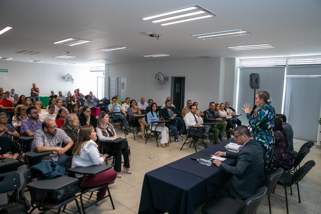 Maestros de la UMSNH beneficiados con Programa